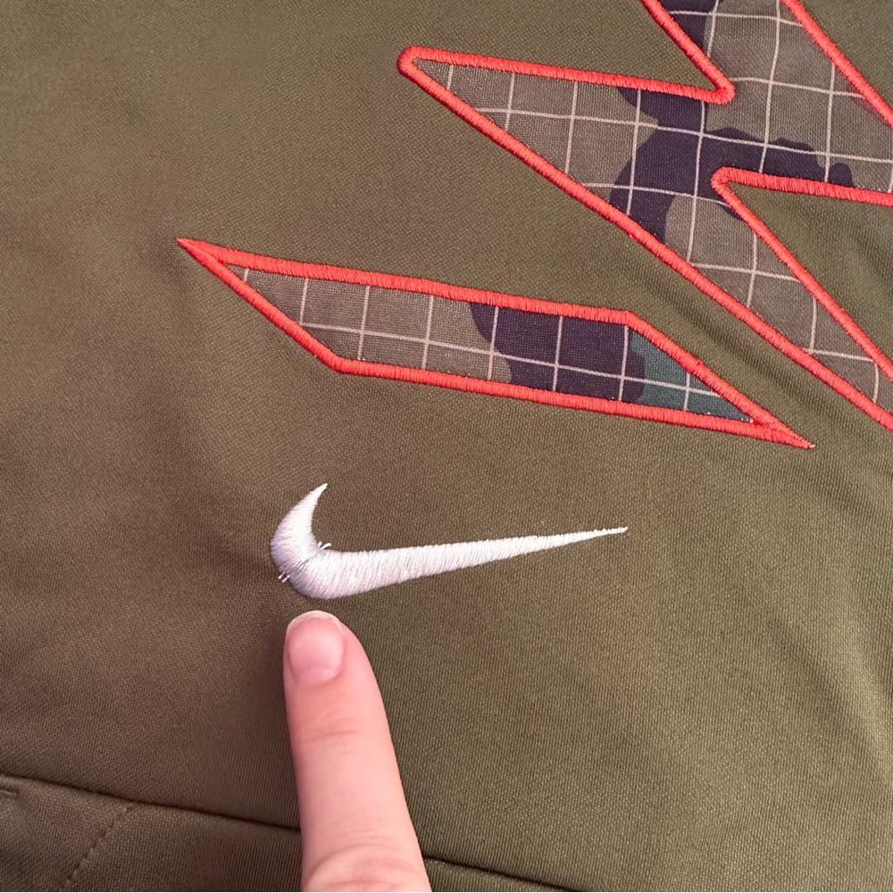 Nike Ripple Effect Hoodie - Picture 2 of 6